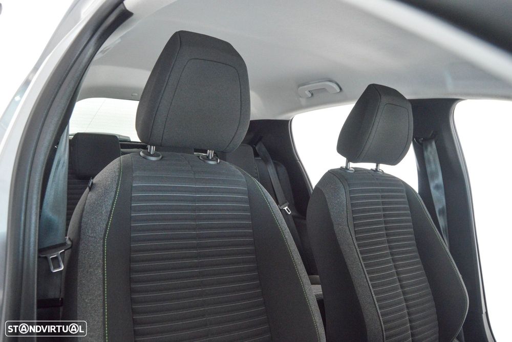 Peugeot 208 1.2 PureTech Active Pack - 9