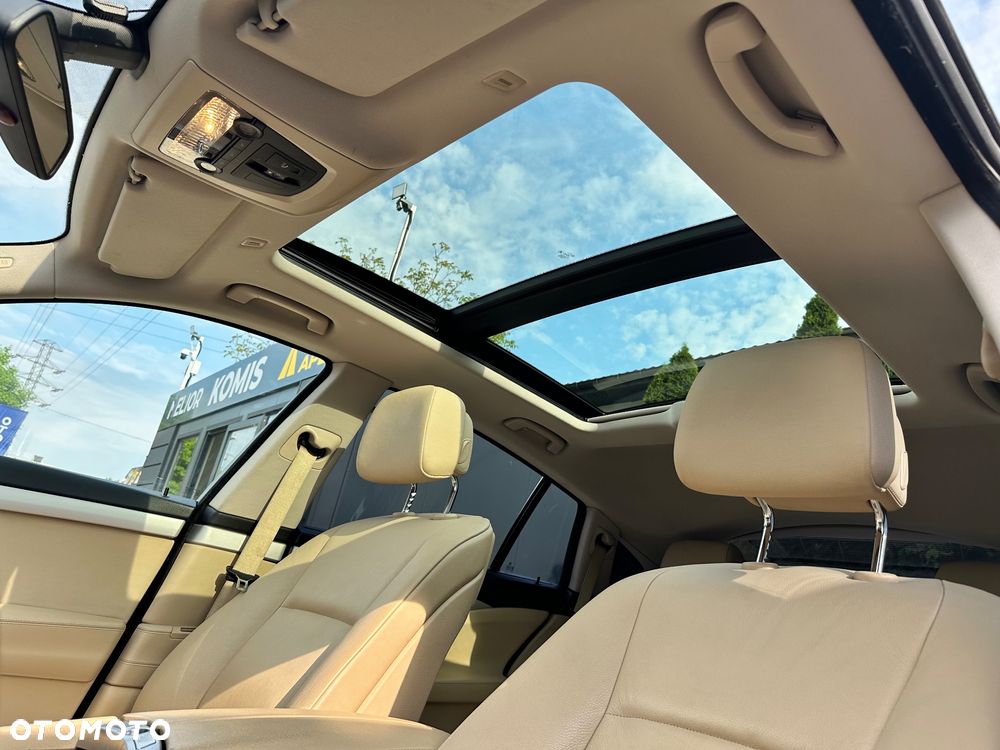 BMW Seria 5 - 13