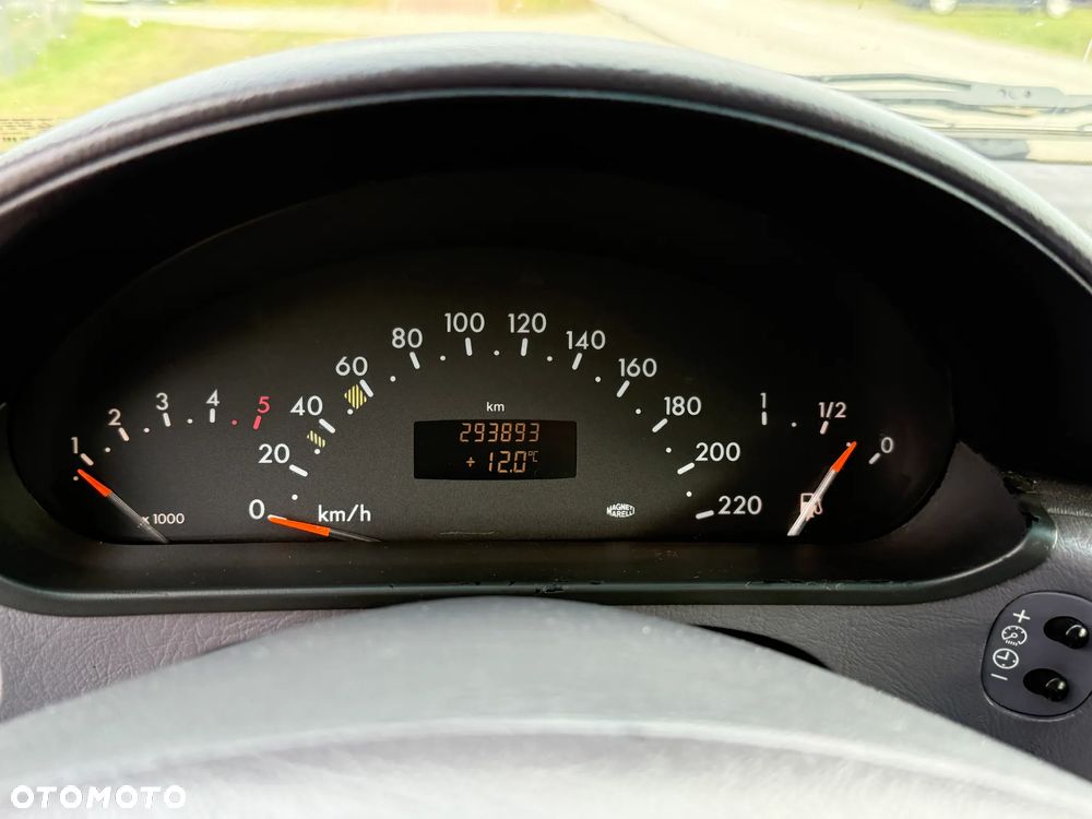 Mercedes-Benz Klasa A 170 CDI L Elegance - 9