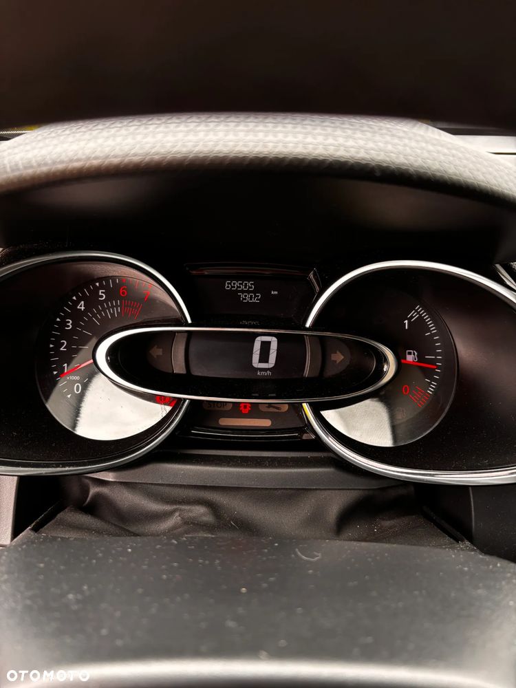 Renault Clio 1.2 Energy TCe Limited - 15
