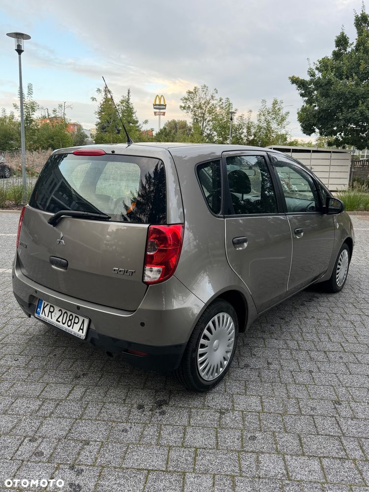 Mitsubishi Colt 1.3 Automatik Invite - 25