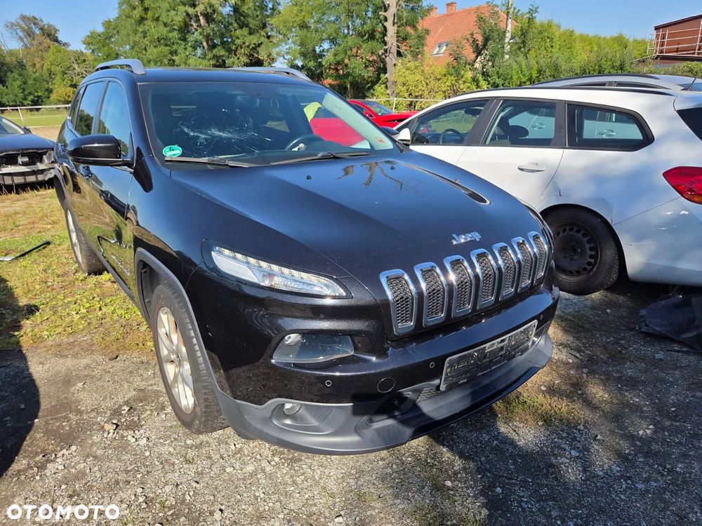 Jeep Cherokee - 17