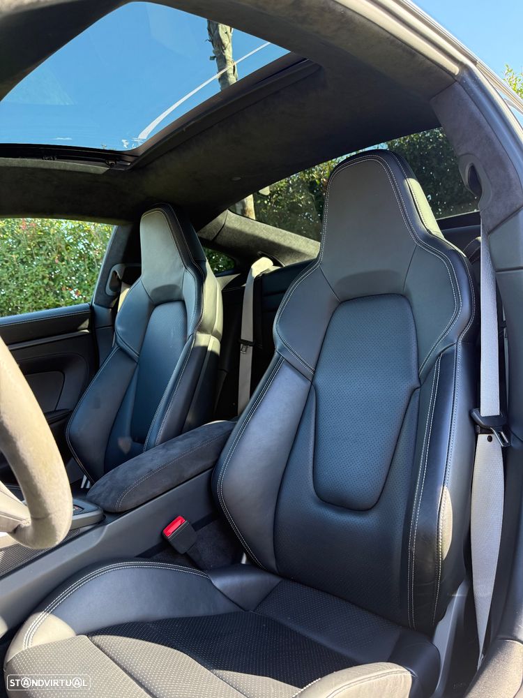 Porsche 911 (992) Carrera 4S PDK - 14
