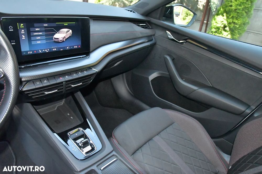 Skoda Octavia 2.0 TSI DSG RS - 13