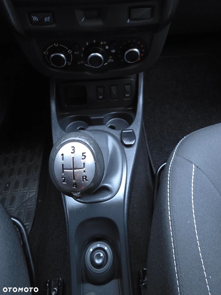 Dacia Duster 1.6 SCe Access S&S - 23
