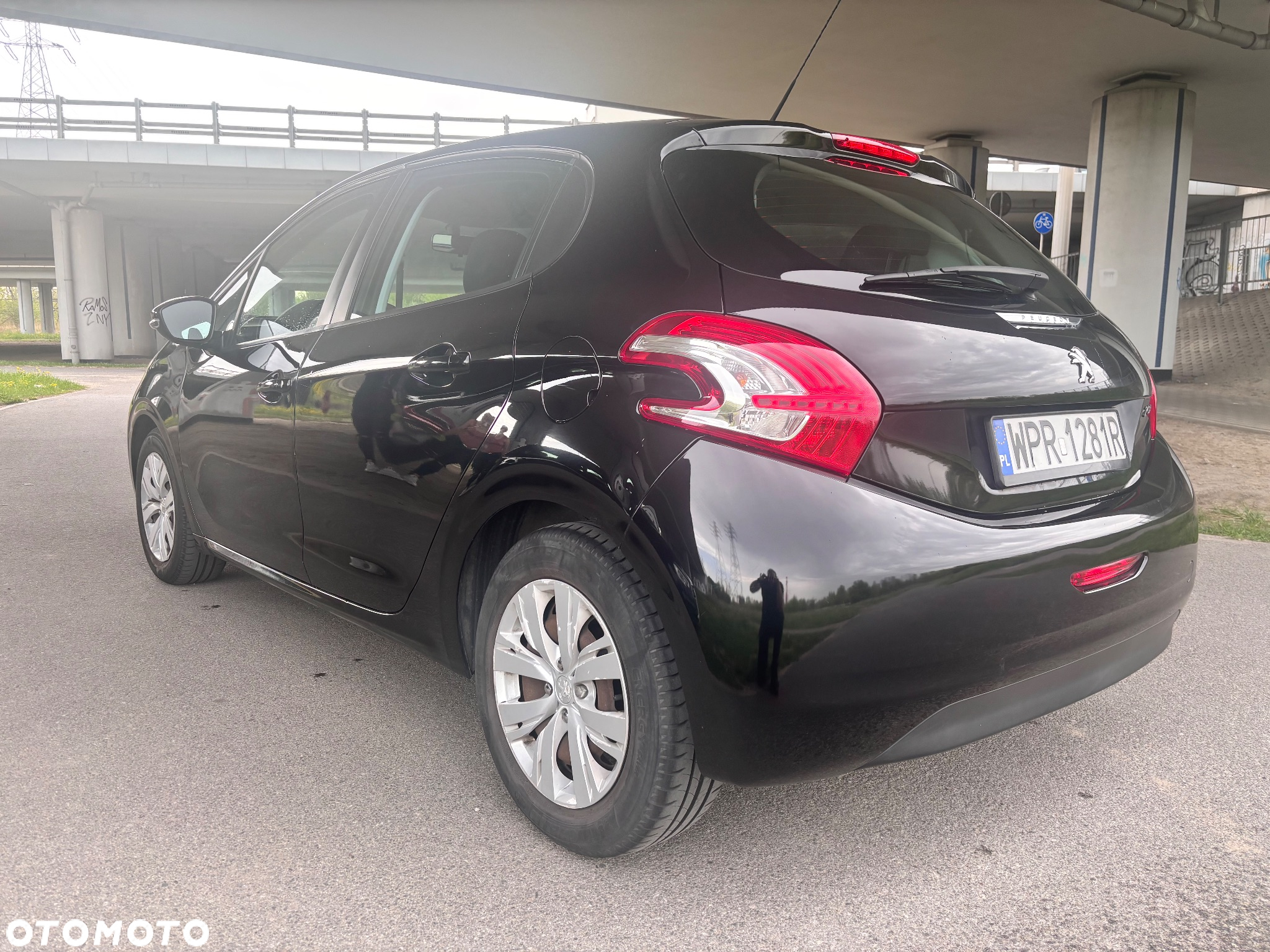 Peugeot 208 1.2 PureTech Active - 4