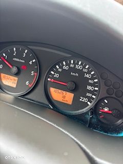 Nissan Navara 2.5 D SE - 3