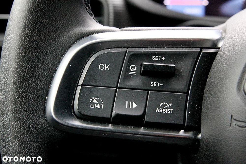 Jeep Avenger 54kWh Longitude - 20