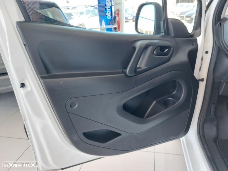 Peugeot Partner 1.6 BlueHDi L1 Premium 3 Lug.  -  IVA Dedutível - 20
