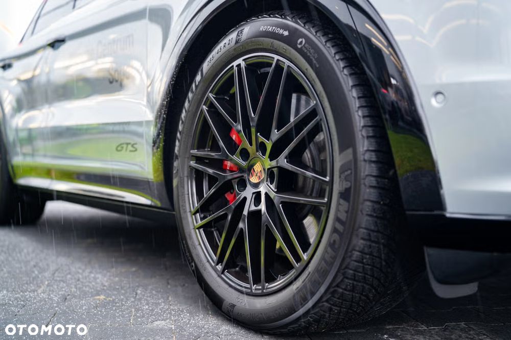 Porsche Cayenne - 11
