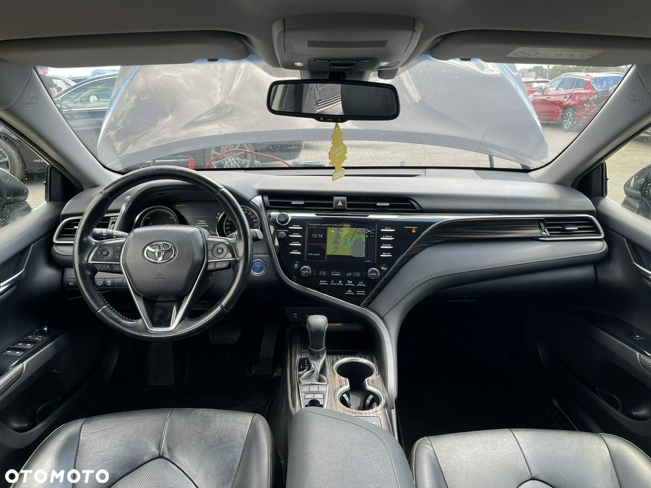 Toyota Camry 2.5 Hybrid Comfort CVT - 8