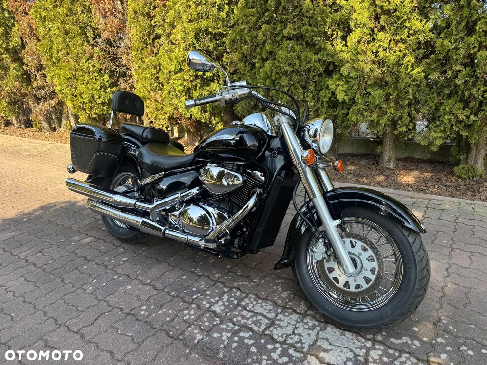 Suzuki VL 800 Volusia - 2