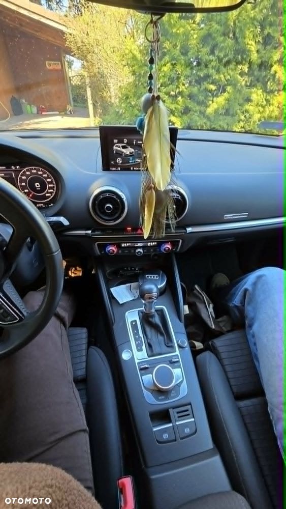 Audi A3 Sportback 1.5 TFSI S tronic - 2