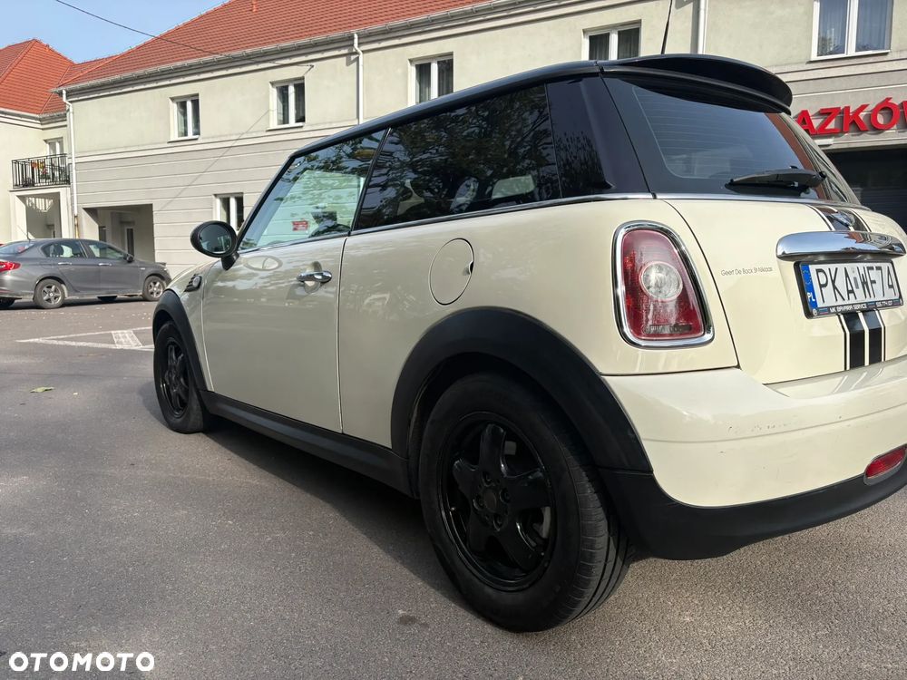 MINI Cooper D - 5