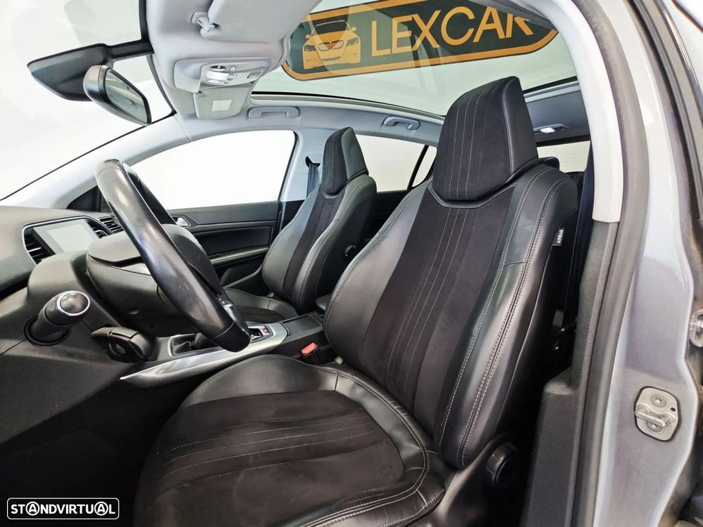 Peugeot 308 1.2 PureTech Allure Pack - 5