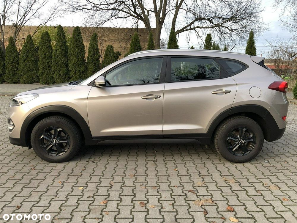 Hyundai Tucson - 2