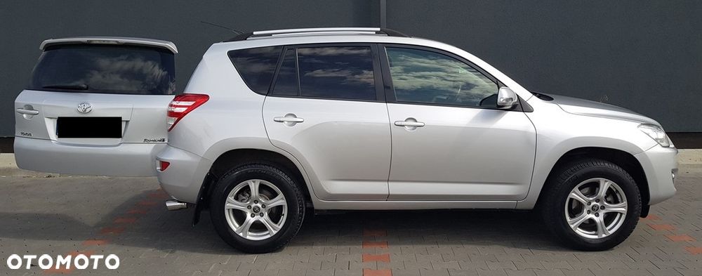 Toyota RAV4 - 12