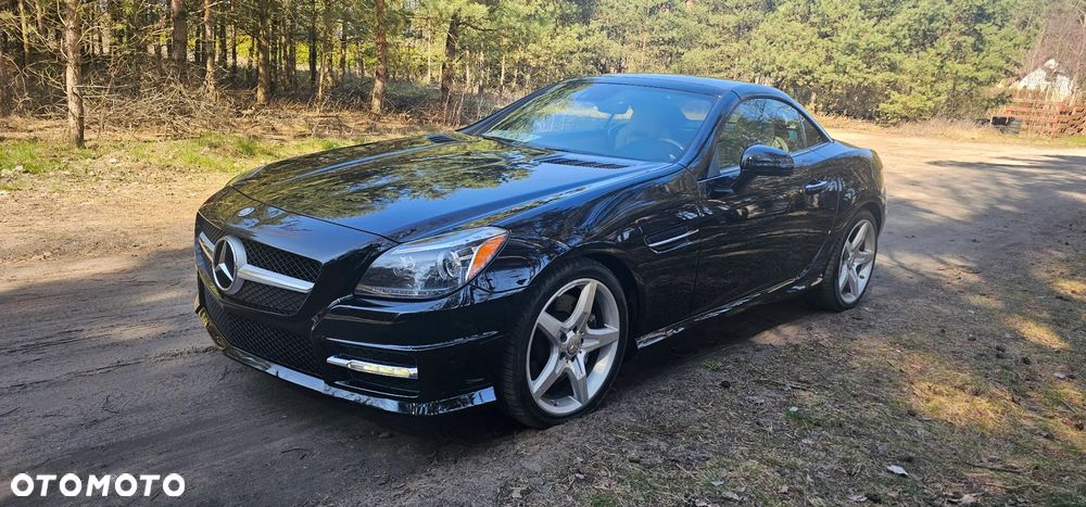 Mercedes-Benz SLK 350 (BlueEFFICIENCY) 7G-TRONIC - 1