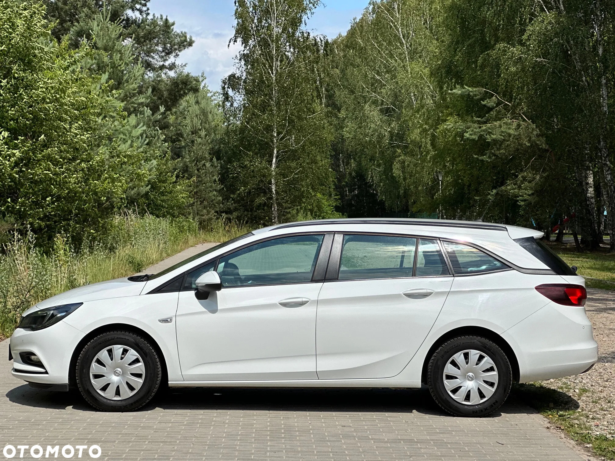 Opel Astra V 1.4 T Enjoy - 5