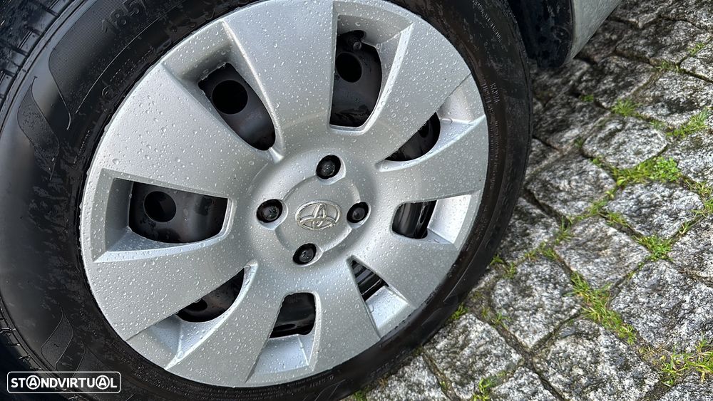 Toyota Yaris 1.0 VVT-i Rock in Rio - 3