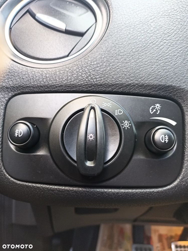 Ford Mondeo 1.6 Eco Boost Start-Stopp Titanium S - 31