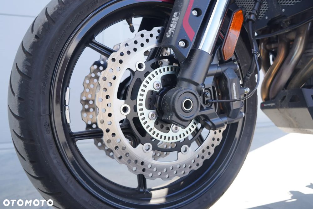 Kawasaki Versys 1000 - 8