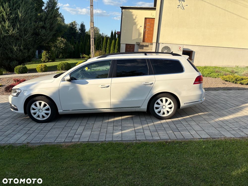 Volkswagen Passat Variant 2.0 Blue TDI SCR Comfortline - 5
