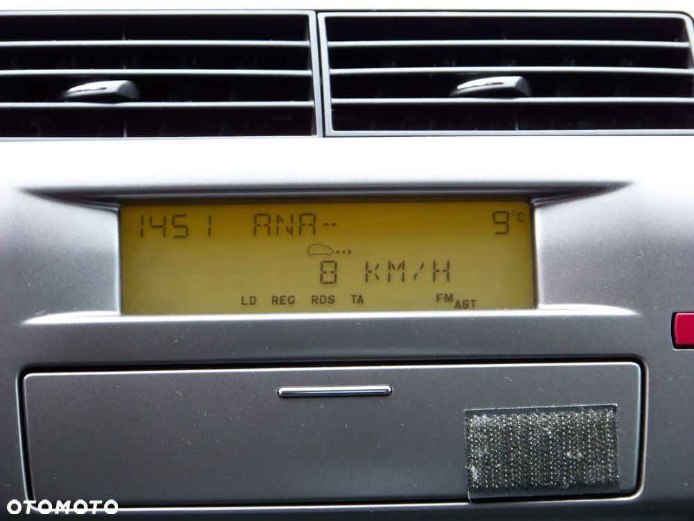 Citroën C4 1.6 VTi Impress - 28