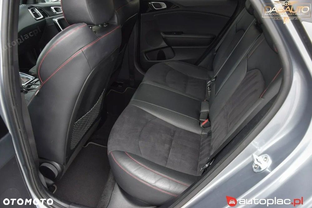 Kia ProCeed 1.6 T-GDI DCT7 OPF GT - 29