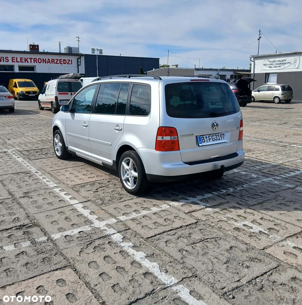 Volkswagen Touran 1.9 TDI - 4