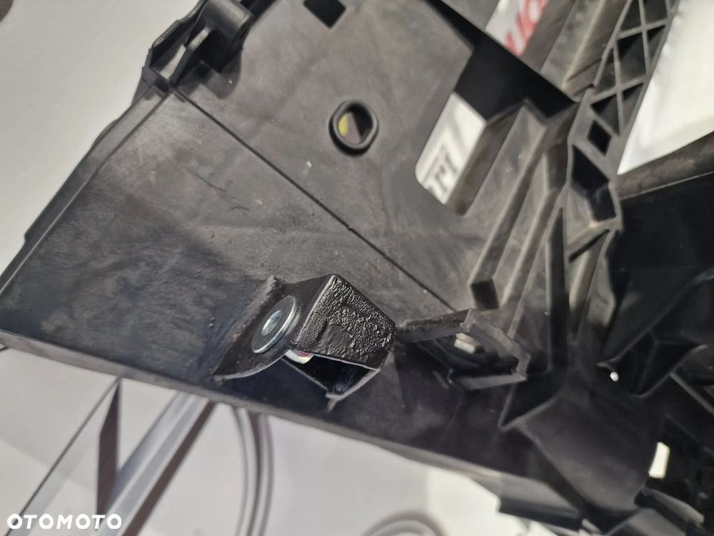 SKODA KAROQ 57A 16- WZMOCNIENIE CZOŁOWE / PAS PRZEDNI , NR 57A805588D , NR AUKCJI WZM538 - 11