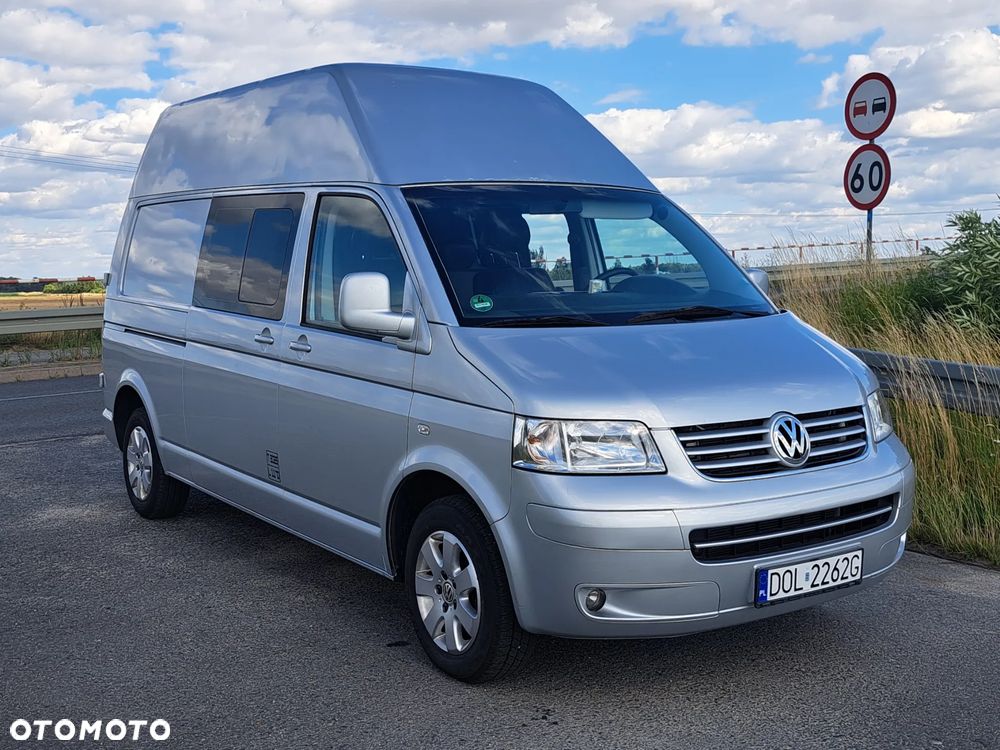 Volkswagen Transporter - 1