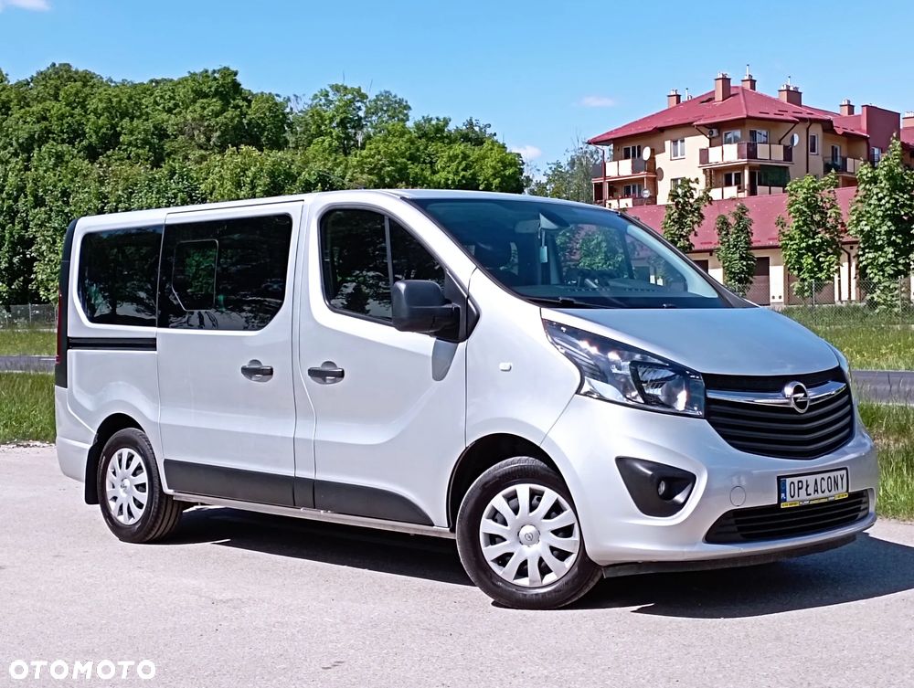 Opel Vivaro - 11