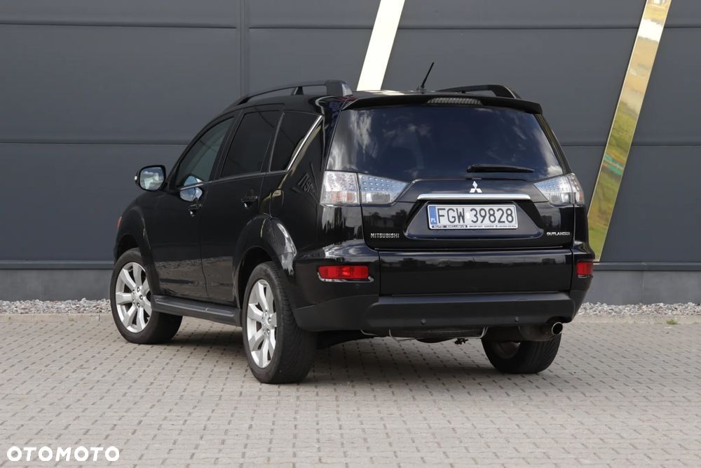 Mitsubishi Outlander 2.0 2WD Invite - 15