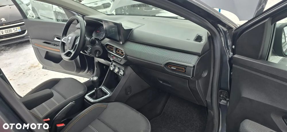 Dacia Sandero TCe 90 Comfort - 37