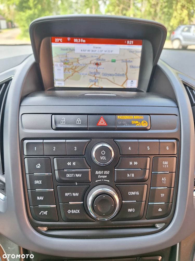 Opel Zafira - 26