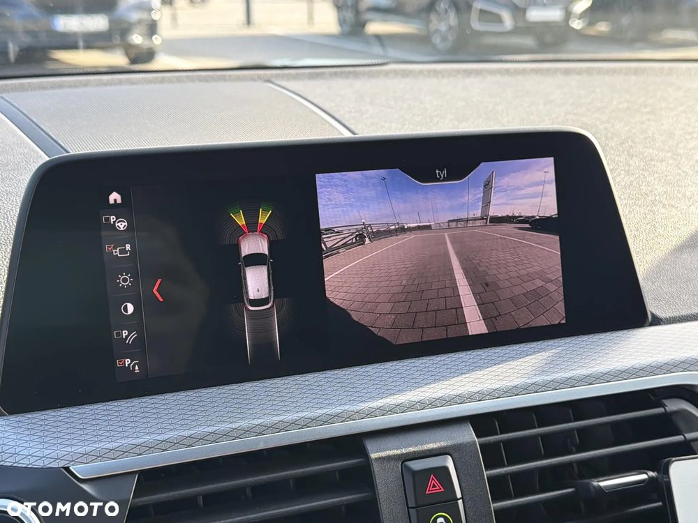 BMW X4 - 18