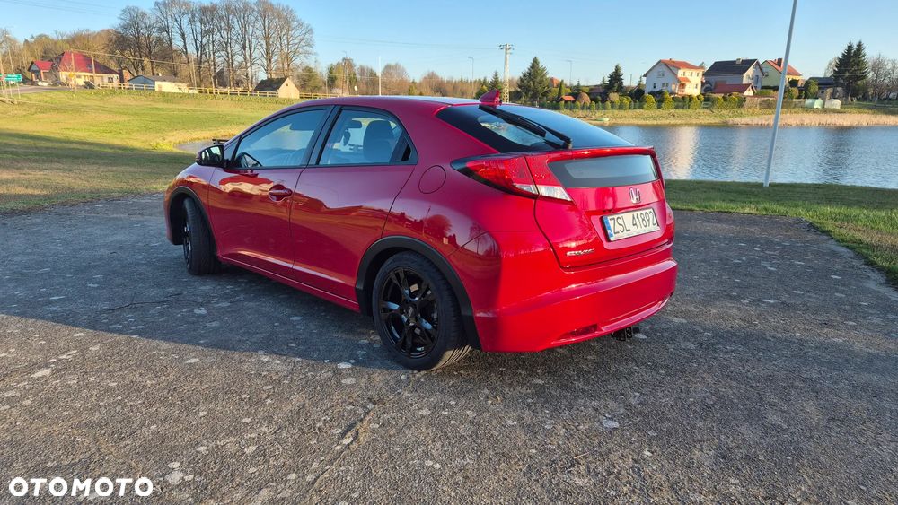 Honda Civic 1.8 Sport - 2