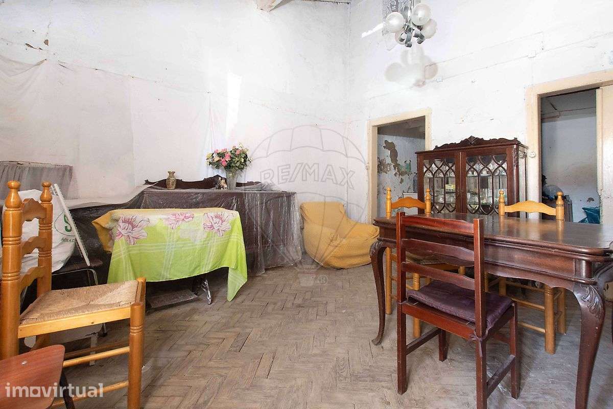 Moradia T1 para venda - Grande imagem: 2/30