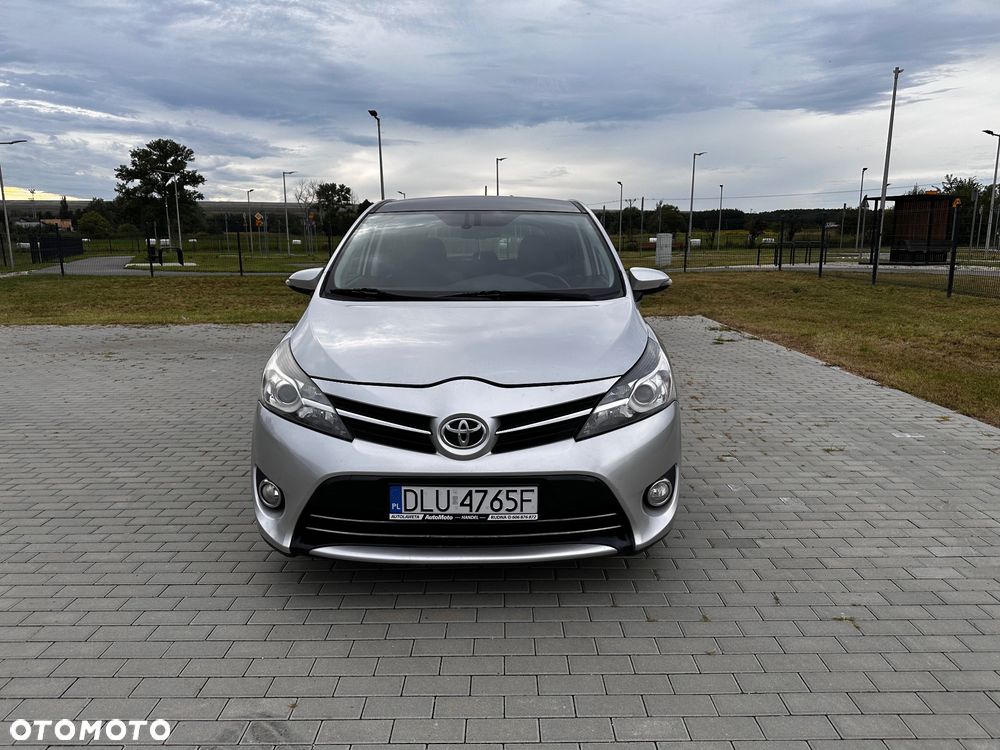 Toyota Verso 2.0 D-4D Premium - 14