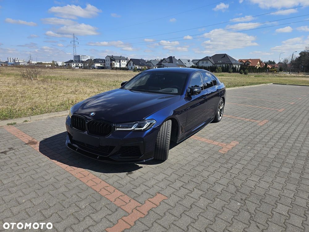 BMW Seria 5 M550i xDrive sport - 1