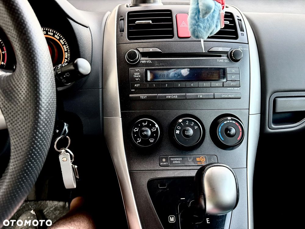 Toyota Auris - 28