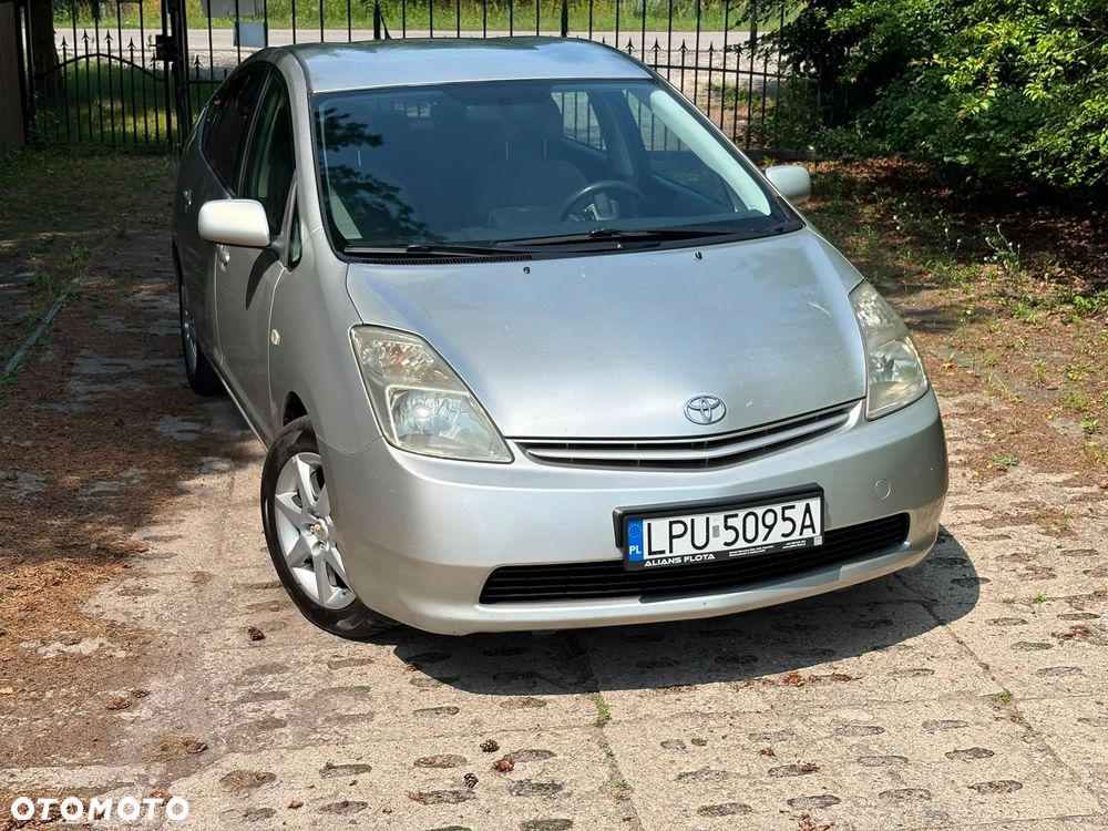 Toyota Prius - 19