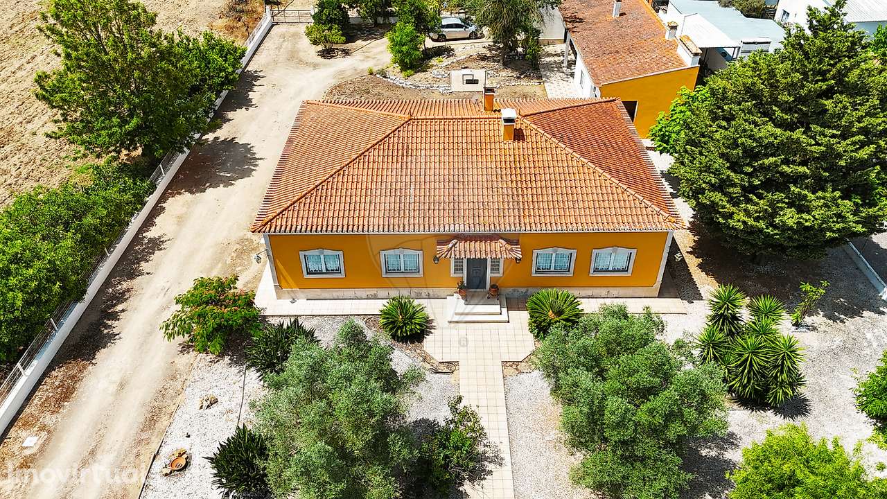 Moradia T4 para venda - Grande imagem: 2/50