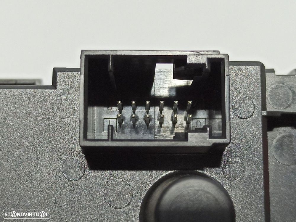 COMANDO DAS LUZES BMW SERIE 1 BERLINA (E81/E87) 118D - 2