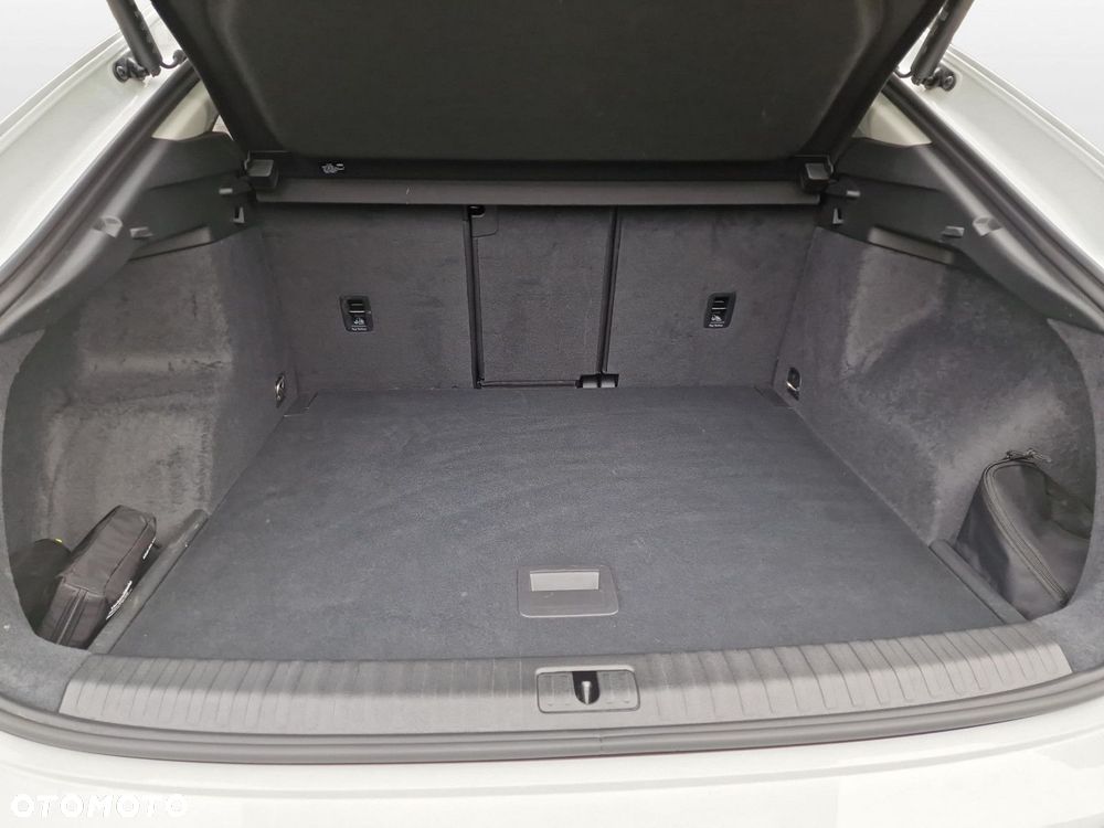 Audi Q3 Sportback - 22