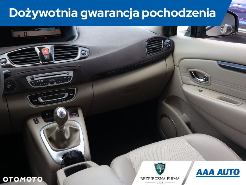 Renault Scenic - 9