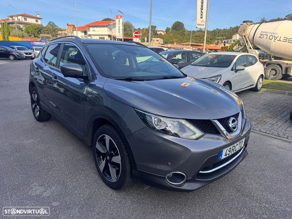 Nissan Qashqai 1.5 dCi N-Connecta 18 - 2