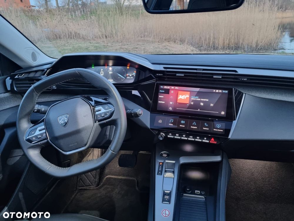 Peugeot 308 BlueHDi 130 EAT8 Allure - 5