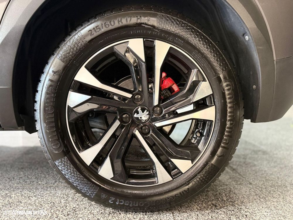 Peugeot 2008 1.2 PureTech Allure Pack EAT8 - 9